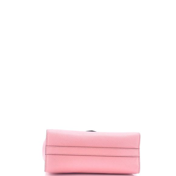 Prada Monochrome Shoulder Bag Saffiano Leather Small Pink - Picture 4 of 6